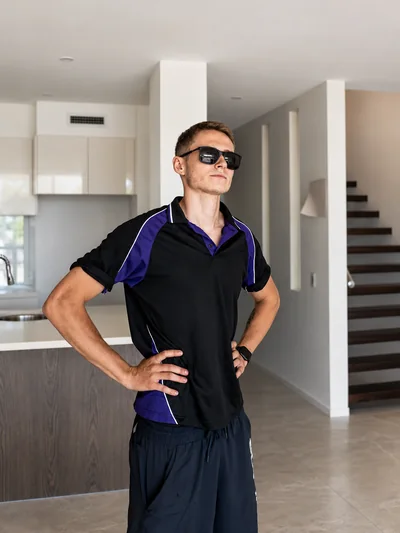 Alex, SwiftMove co-founder, leading a crew on a Brisbane moving job